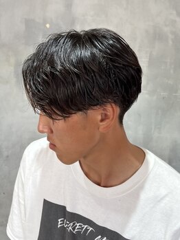アノ(Ano.)の写真/【ビジネスマンでも好印象に】清潔感ある仕事ができる男のビジネスstyle♪メンズカット・パーマが大人気