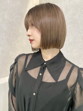 ロエ 元町店(Loe) 前下がりボブ/切りっぱなし/内巻きボブ/大人可愛い/薄めバング