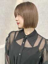 ロエ 元町店(Loe) 前下がりボブ/切りっぱなし/内巻きボブ/大人可愛い/薄めバング