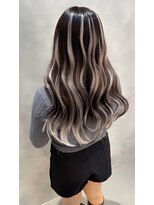 ヘアーメイクチック(HAIR MAKE CHiC)&nbsp;エクステでバレイヤージュデザイン