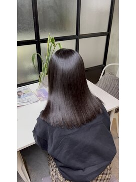 サクラ オモテサンドウ(SAKURA) 黒髪で差をつけるなら艶!!