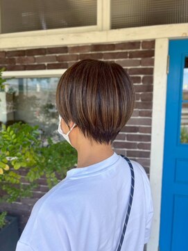 アズグロウ エクラ(AS GROW 'eclat) チェリーブラウン美フォルムショート