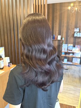 ブランシェ 小牧店(BRANCHE) ワンカラー/艶々ワインレッドカラー〔西尾〕