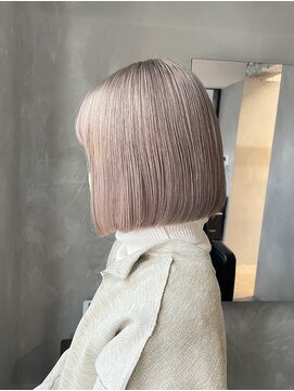 H .　【エイチ　ドット】 ハイトーン/ボブスタイル/銀座