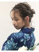 シェリ 天神(CHERIE)&nbsp;浴衣お団子ヘアアレンジ