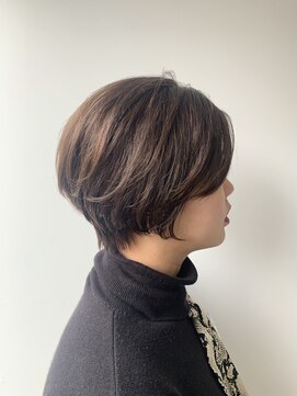 ビグディーサロン(BIGOUDI salon koshien) 横顔美人★キレイめオシャレ大人ショート