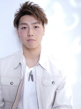 ニューヨークニューヨーク 海老江店(NYNY) 刈り上げショート×ミルクティーベージュ アップバングver.