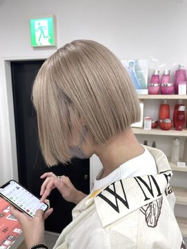 ジゼル(gisele) (小山)ミニBobとハイトーン