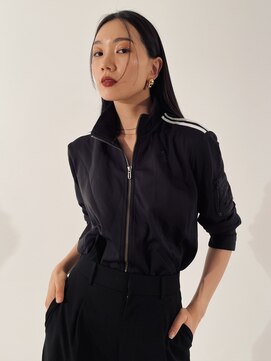 エアー 青山(AIR) 汗で髪がうねる夏【酸性ストレートパーマ】