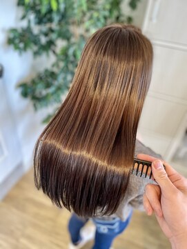 グリーンルームセカンド 結城店(GREEN ROOM. 2nd) シフォンベージュ/髪質改善/縮毛矯正/結城/ナチュラルレイヤー