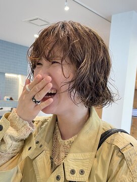 ナループロア ハチ(Nalu pu loa hachi) ニュアンスパーマ/ボブパーマ/ウェーブパーマ