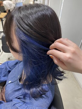 アン ビー(an B) インナーカラー×ブルー