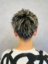 アストロ(ASTRO)&nbsp;ゴールドメッシュハイライトスパイラルパーマツイストパーマ