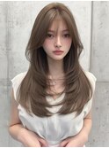 レイヤーカット ヘーゼルベージュ シースルーバング MEI