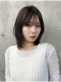 韓国風ハッシュカットミディアムシースルーバングヘア