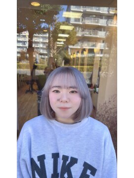 モアムー(Moremuu) ［かの］ホワイトシルバー