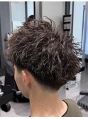 スパイキーパーマ