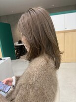 セン(cen) アッシュグレージュ ミディアムレイヤー