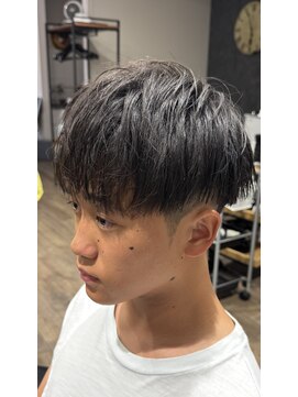 ヒラナカ 王道ツーブロック