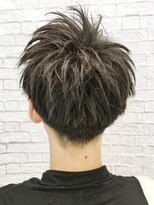 ミーティア バイ クアトロ(Meteor By QUATRO) メンズ刈り上げツーブロックスタイル