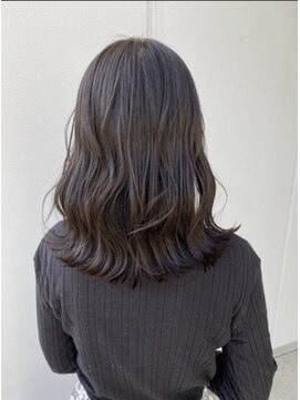 トリート 海浜幕張店(TREAT) 切りっぱなし　ミディアム　_海浜幕張