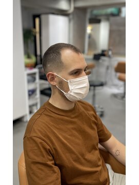 レックス 中野(rex) スキンフェード/フェードカット