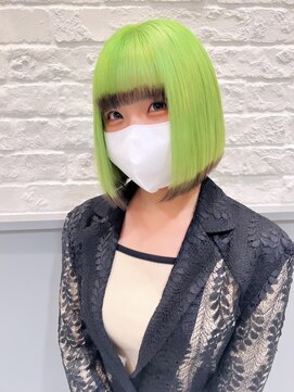 アース コアフュールボーテ 伊勢崎(EARTH coiffure beaute) ネオングリーンブリーチダブルカラー切りっぱなしボブ
