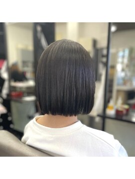 びゃんびゃん 浅水本店 切りっぱなしボブ/ボブ/ブルーブラック/イメチェン/美髪