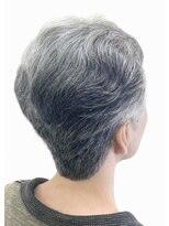 黄ぐまくん美容室 ショートレイヤー