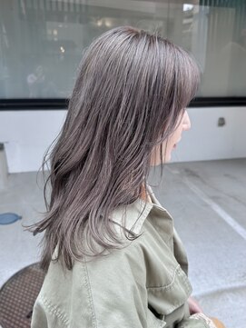 ヘアーメイクオズ(hair make O/S) グレージュ/Wブリーチ/シルバー/ナチュラル