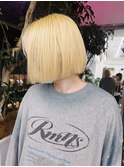 【natsumi】抜きっぱなしブロンド,ケアブリーチボブ