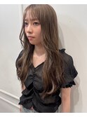 マットグレージュ