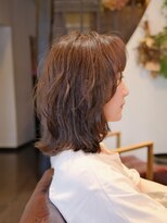 スーベニア(souvenir)&nbsp;パーマ活かしレイヤーミディ