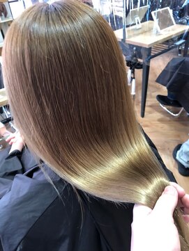 ジーナ 銀座(Zina) 髪質改善＊卵型＊カーキグレージュ＊２０代３０代【Zina銀座】