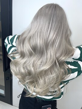 エゴル ナゴヤサカエ(ENGOL NAGOYA SAKAE) ホワイトプラチナシルバー/ハイトーンカラー