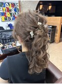 パーマとクセ毛を活かしたハーフアップスタイル【延山styling】