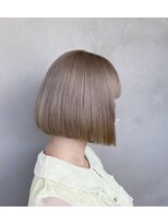 レア 渋谷(Le'a) ボブ ミルクティーベージュ