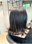 外ハネワンレンミディアムボブ