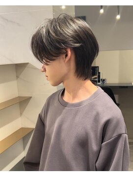 グレース(GRACE) 韓国風センターパートウルフ