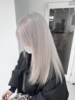 ペレ 渋谷(PELE)&nbsp;イメチェン/ホワイトブロンド/外ハネボブ/ワイドバング/渋谷