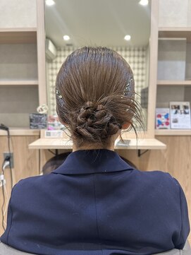 ゴートファクトリー(G.O.A.T factory) 結婚式参列ヘア　カチモリヘア