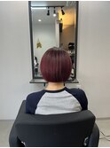 ピンクベージュ