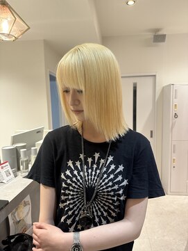 リンダ(Linda) 抜きっぱなしブロンド