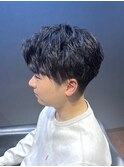 ビジネスツーブロックショート ダウンバング 七三サイドパート