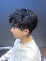 ビーダンディー(Bee dandy)&nbsp;ビジネスツーブロックショート ダウンバング 七三サイドパート