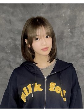 ウィリートーキョー 渋谷(WELLY TOKYO) 【米澤りあ様♪】オリーブベージュ×レイヤーボブ 韓国ヘア