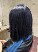 ブルーブラック