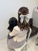クレーチェ(CRECE)&nbsp;《畑中結衣》親子ヘアセット/ヘアアレンジ/お呼ばれヘアセット