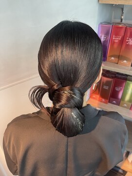 シャルムバイケンジ(Charm.by KENJE) 【シニヨン】結婚式銀座お団子カチモリタイトヘアセット