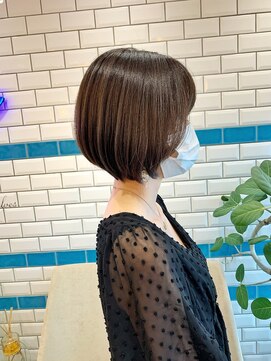 シー バイ ロンド 新宿(Sea by Lond) 大人キレイ丸みショートボブハイライト髪質改善新宿